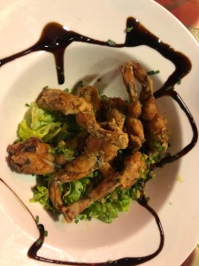 deep fried frogs legs